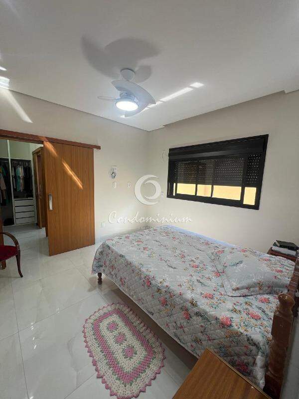Casa de Condomínio com 3 quartos à venda, 165m² — foto 8 de 17