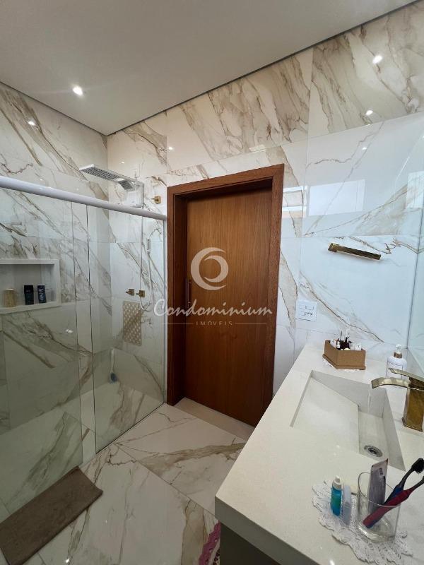 Casa de Condomínio com 3 quartos à venda, 165m² — foto 10 de 17