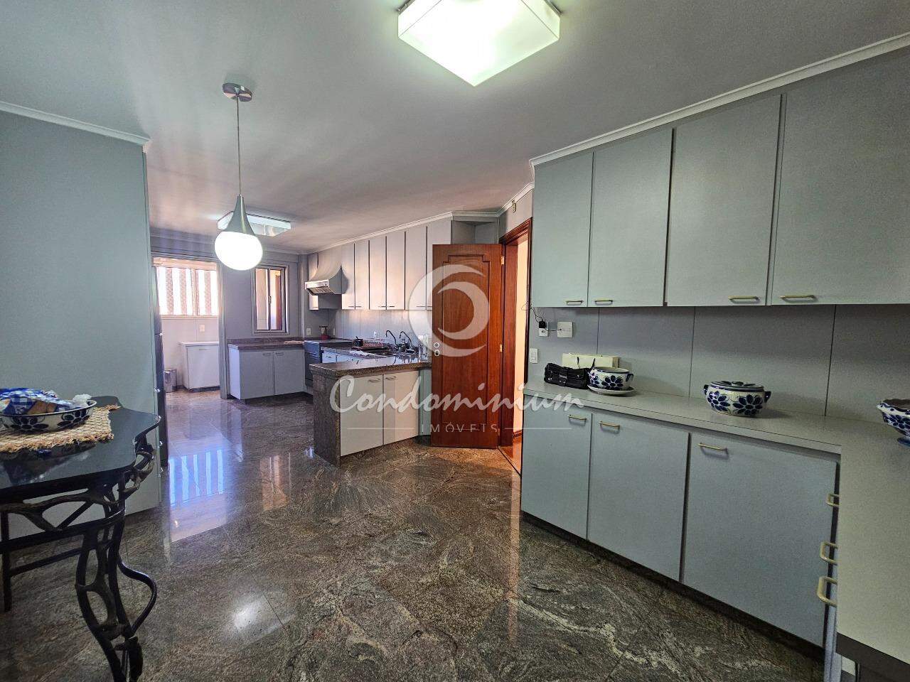 Cobertura com 3 quartos à venda, 272m² — foto 4 de 31