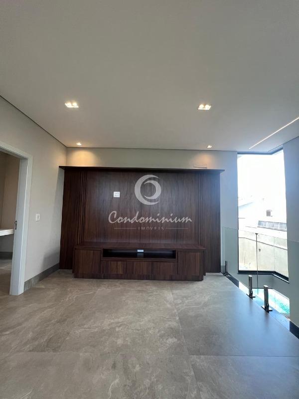 Casa de Condomínio com 3 quartos à venda, 235m² — foto 16 de 24