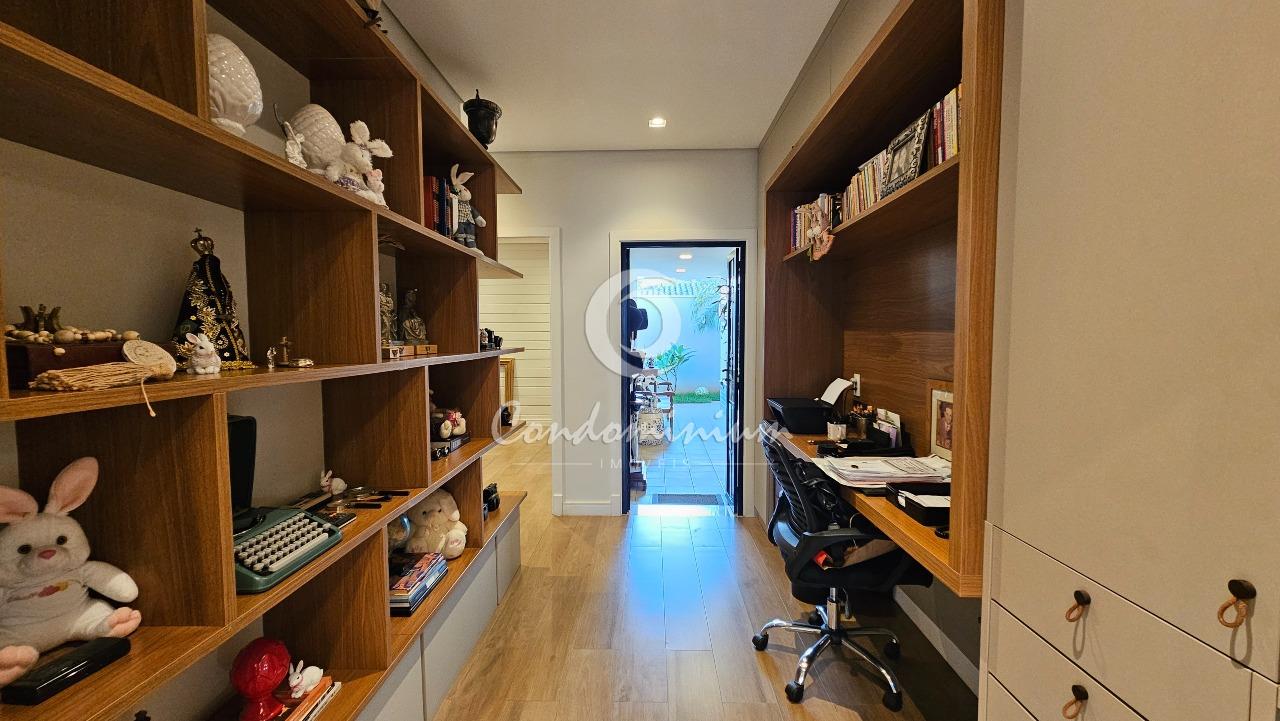 Casa de Condomínio com 4 quartos à venda, 400m² — foto 19 de 24