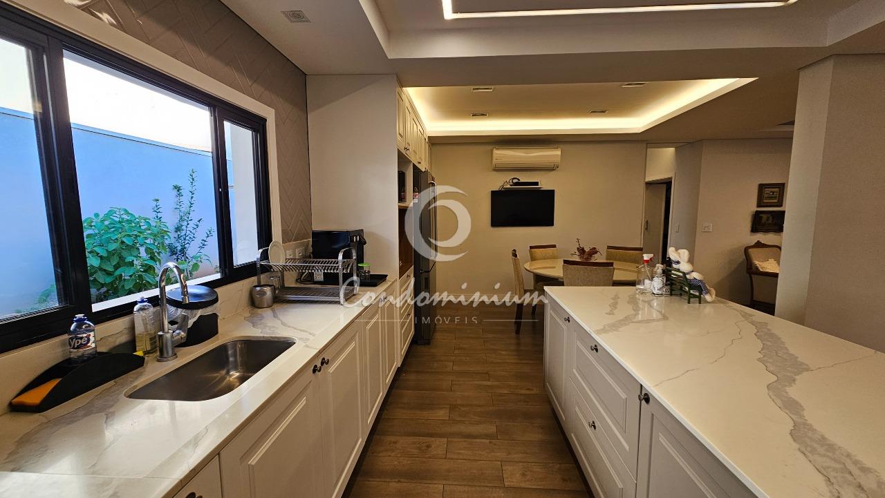 Casa de Condomínio com 4 quartos à venda, 400m² — foto 10 de 24