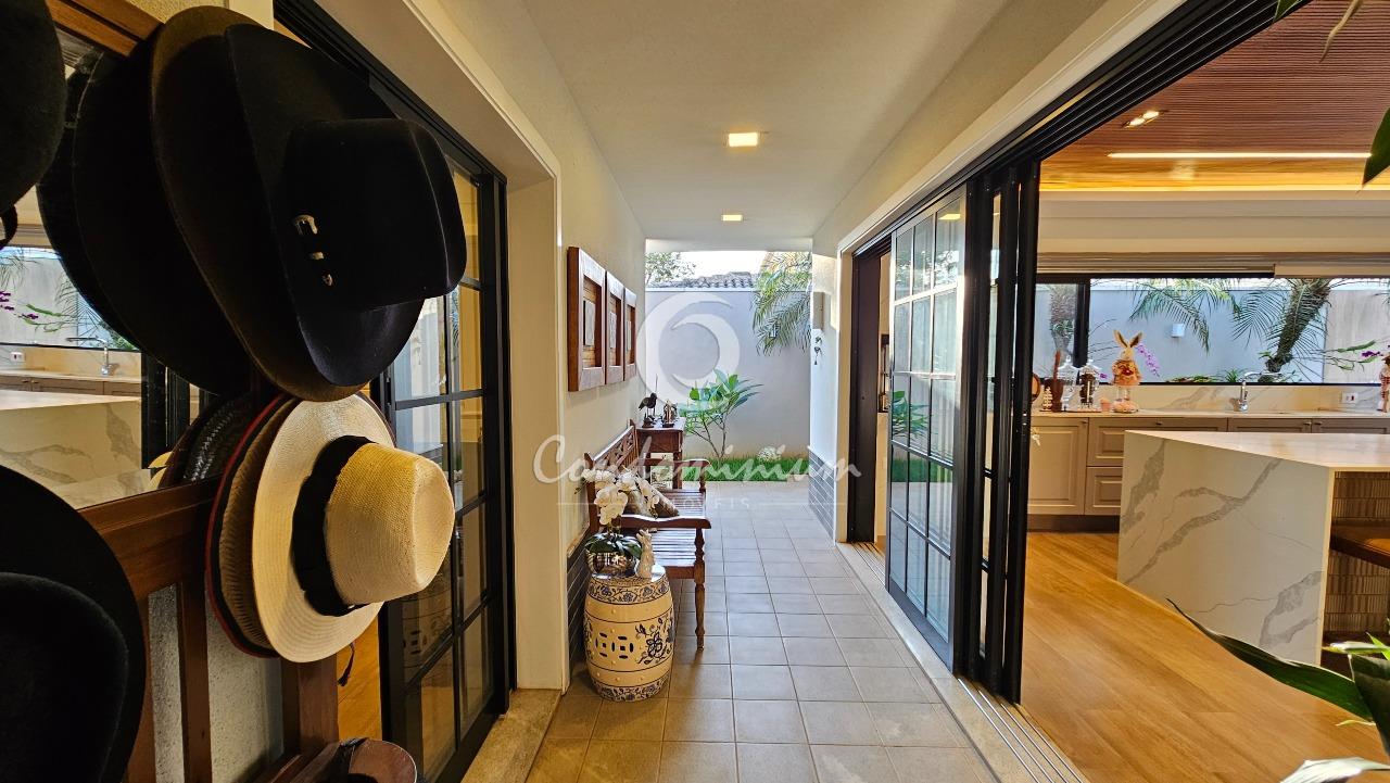 Casa de Condomínio com 4 quartos à venda, 400m² — foto 16 de 24