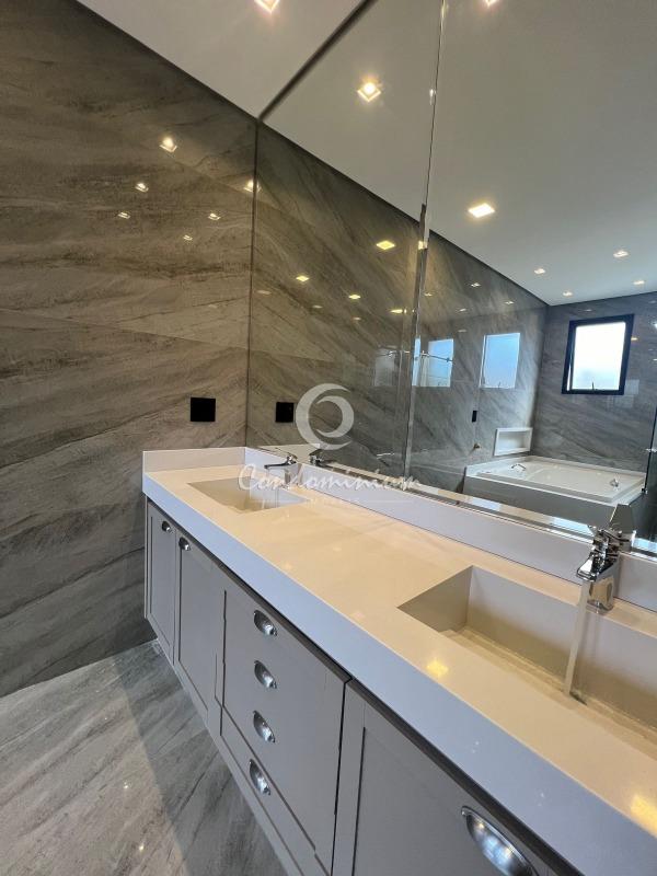 Casa de Condomínio com 6 quartos à venda, 800m² — foto 2 de 44
