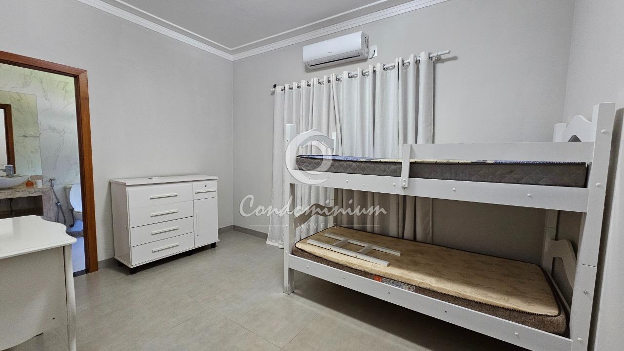 Casa de Condomínio com 3 quartos à venda, 600m² — foto 25 de 37