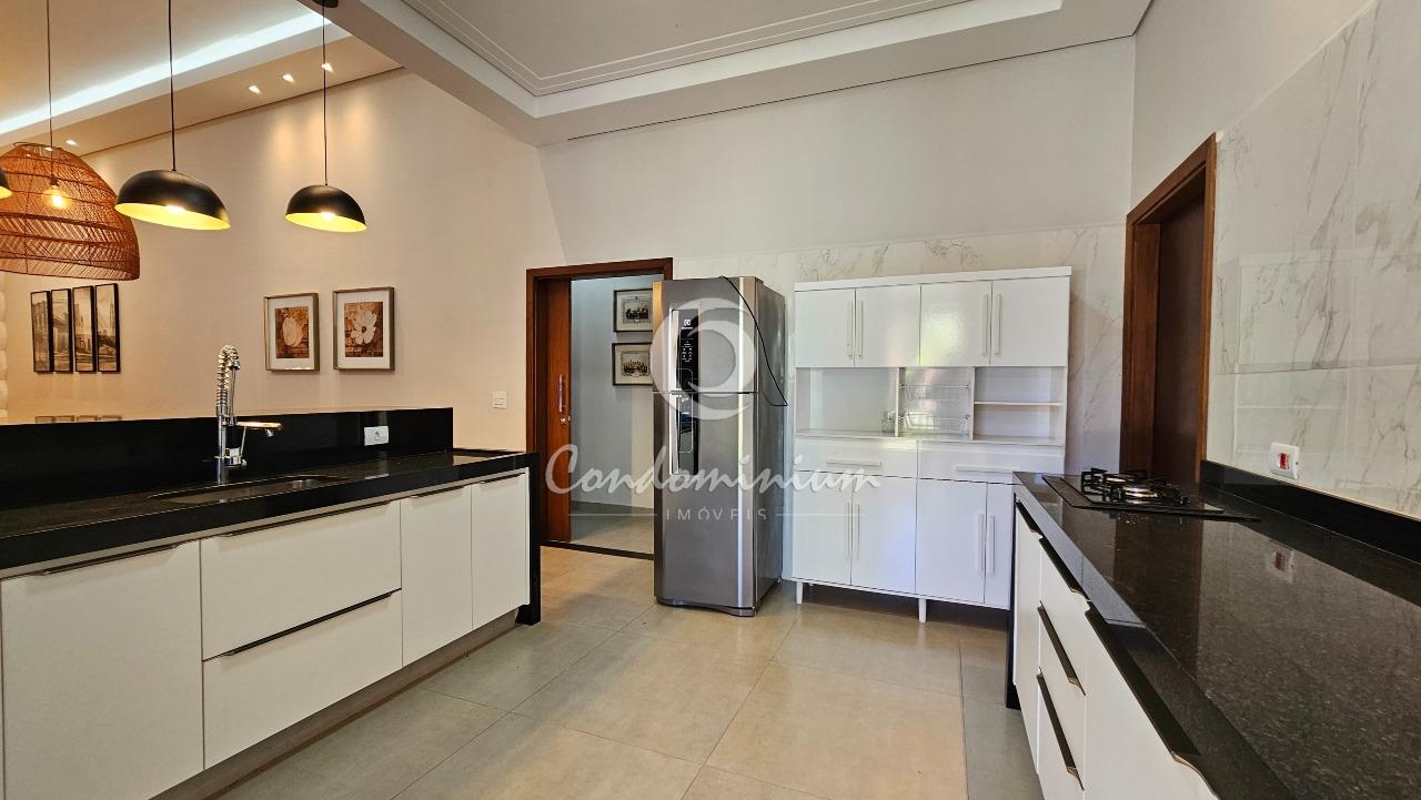 Casa de Condomínio com 3 quartos à venda, 600m² — foto 20 de 37