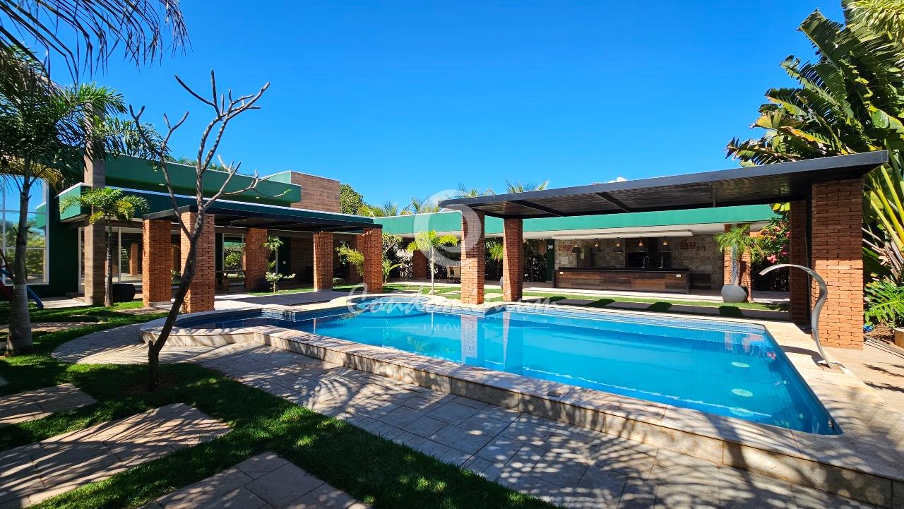 Casa de Condomínio com 3 quartos à venda, 600m² — foto 1 de 37