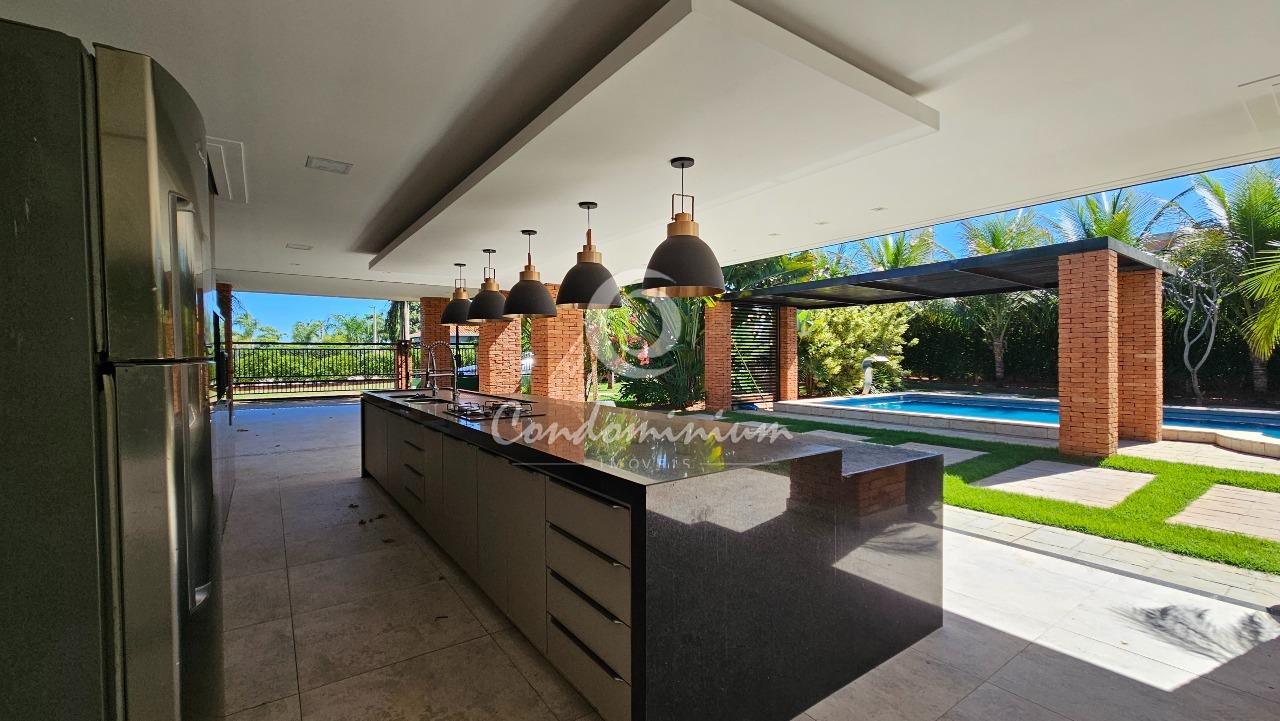 Casa de Condomínio com 3 quartos à venda, 600m² — foto 8 de 37