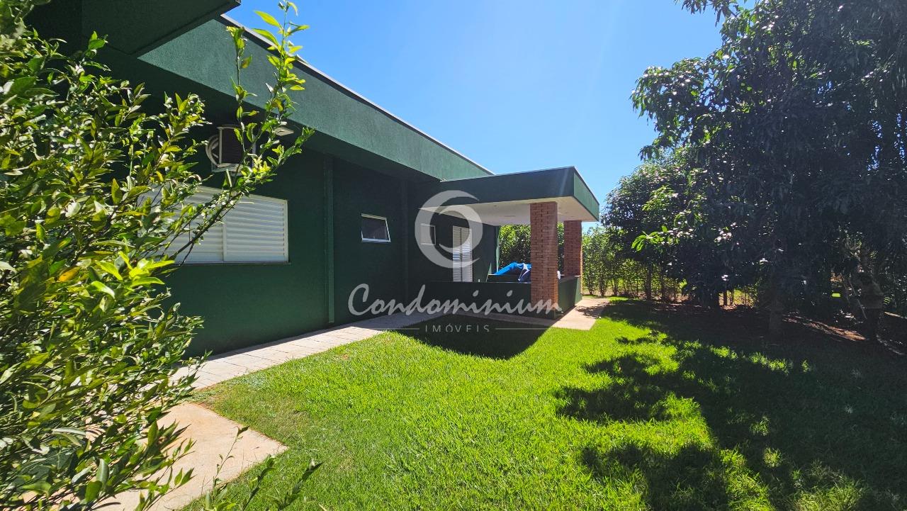 Casa de Condomínio com 3 quartos à venda, 600m² — foto 19 de 37