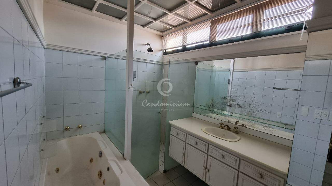 Apartamento com 4 quartos à venda, 360m² — foto 25 de 30