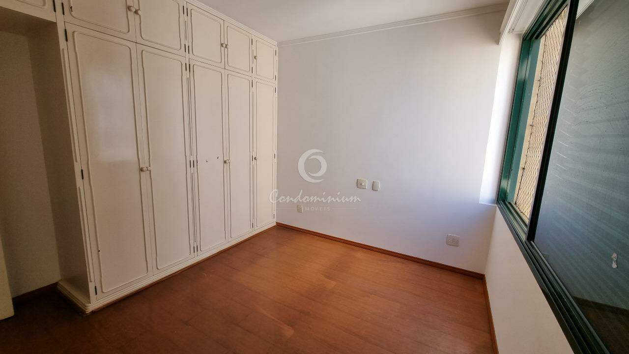 Apartamento com 4 quartos à venda, 360m² — foto 16 de 30