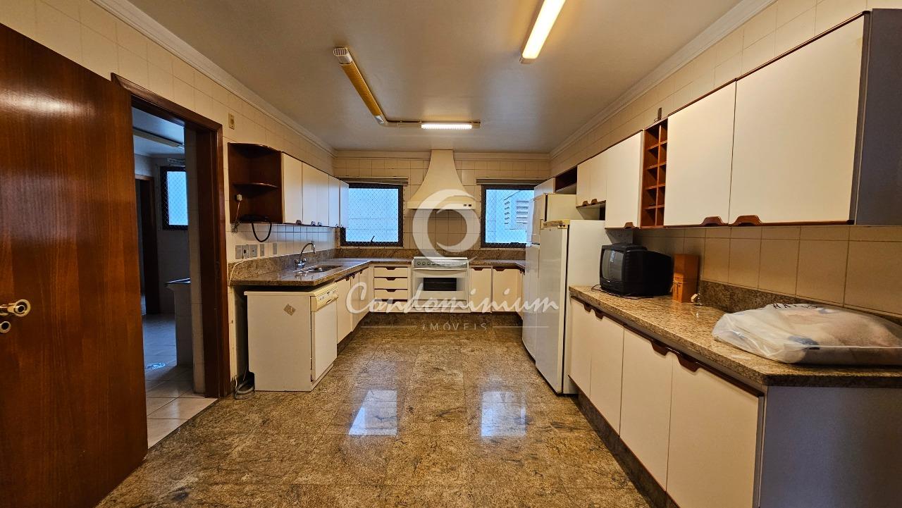 Apartamento com 4 quartos à venda, 274m² — foto 16 de 27
