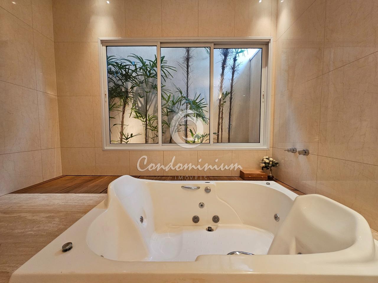 Casa de Condomínio com 4 quartos à venda, 377m² — foto 25 de 40
