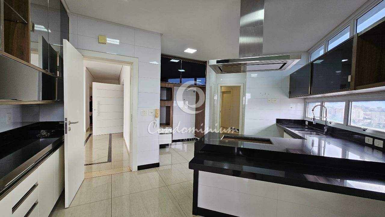 Apartamento com 3 quartos para aluguel, 362m² — foto 16 de 30