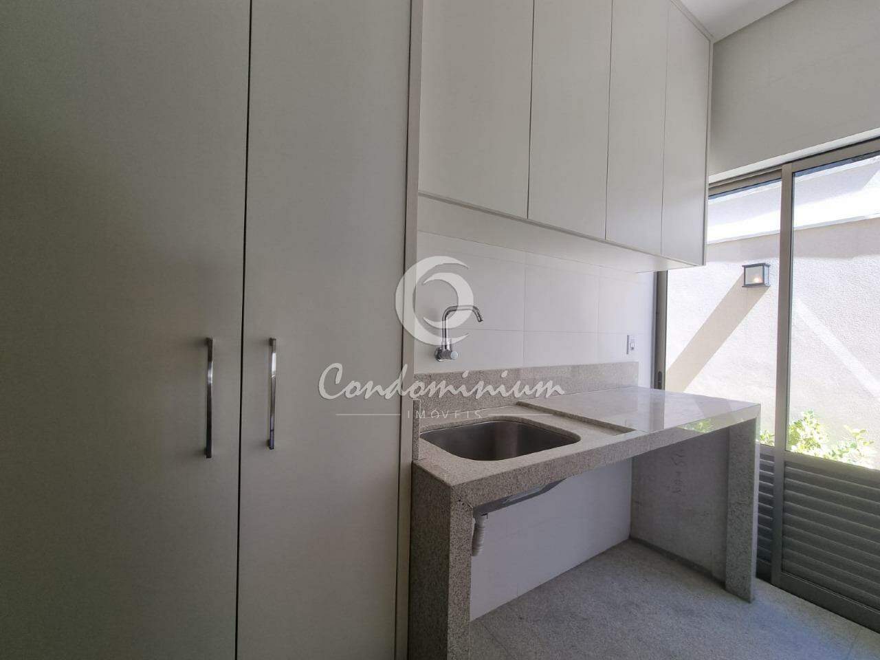 Casa de Condomínio com 3 quartos à venda, 230m² — foto 28 de 33