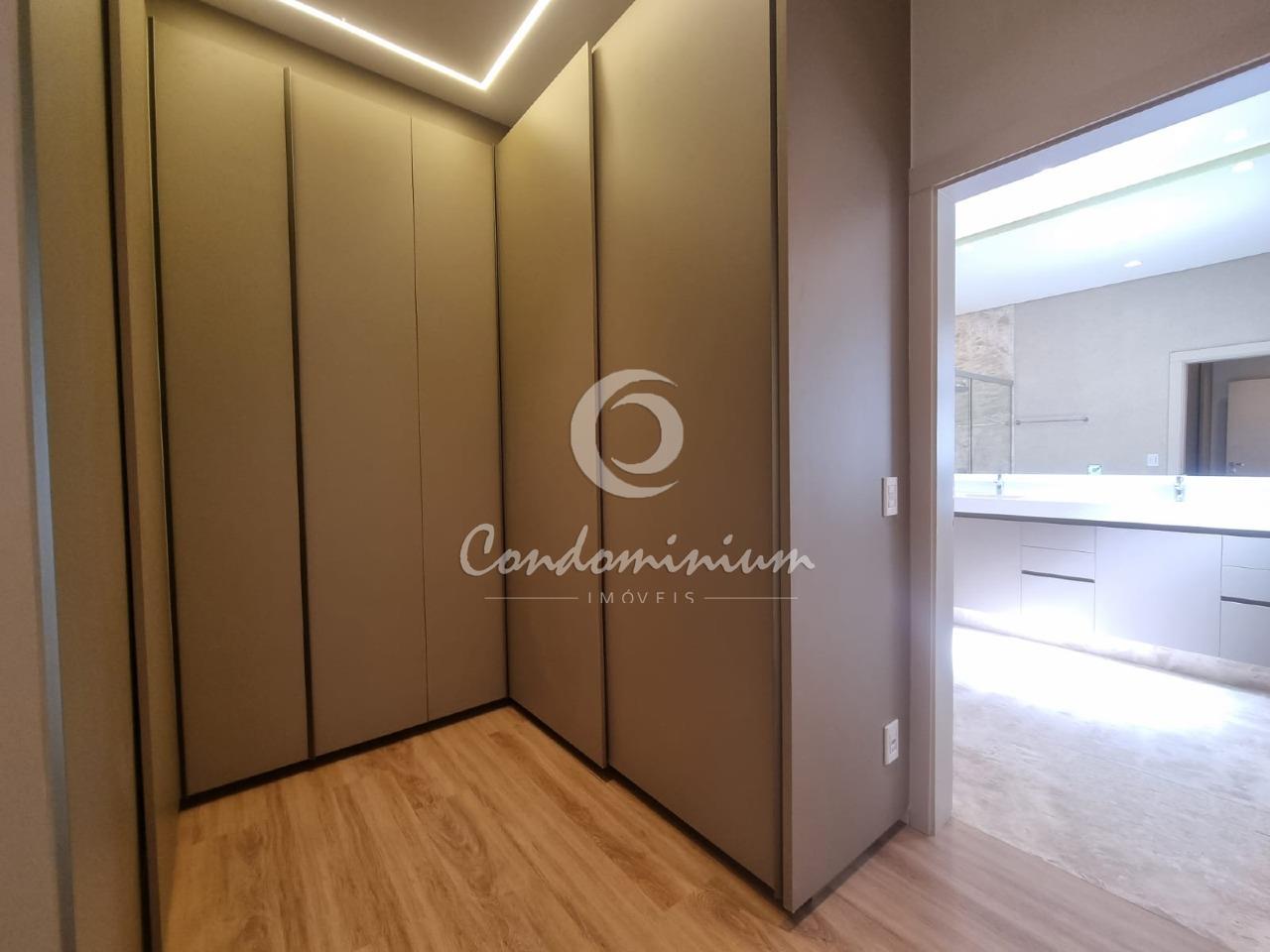 Casa de Condomínio com 3 quartos à venda, 230m² — foto 24 de 33