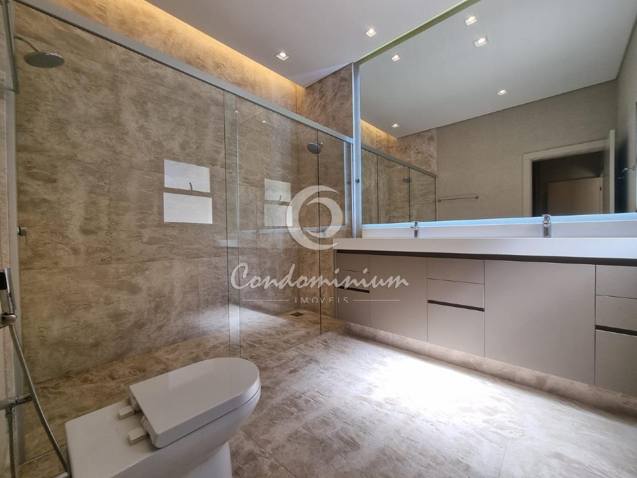 Casa de Condomínio com 3 quartos à venda, 230m² — foto 25 de 33