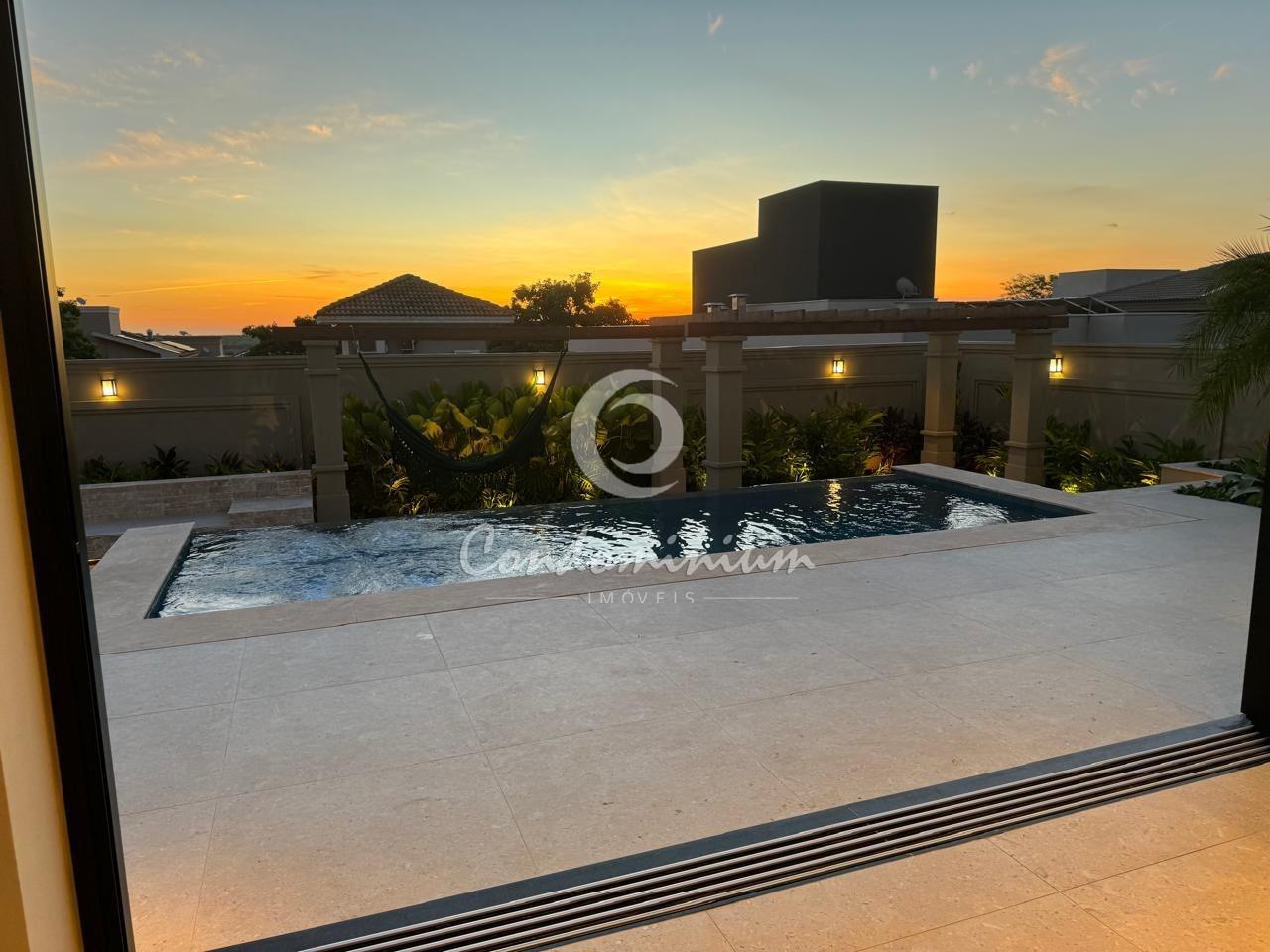 Casa de Condomínio com 3 quartos à venda, 370m² — foto 12 de 48