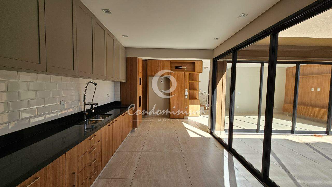 Casa de Condomínio com 3 quartos à venda, 175m² — foto 10 de 27