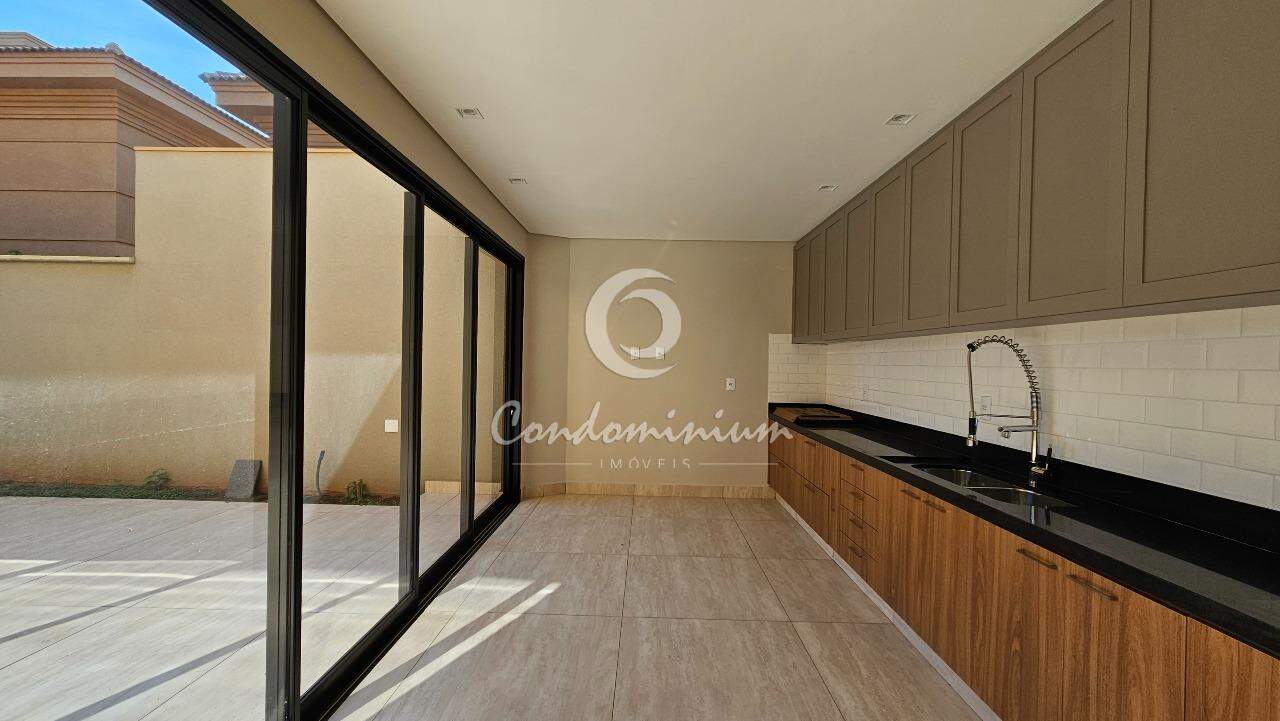 Casa de Condomínio com 3 quartos à venda, 175m² — foto 9 de 27