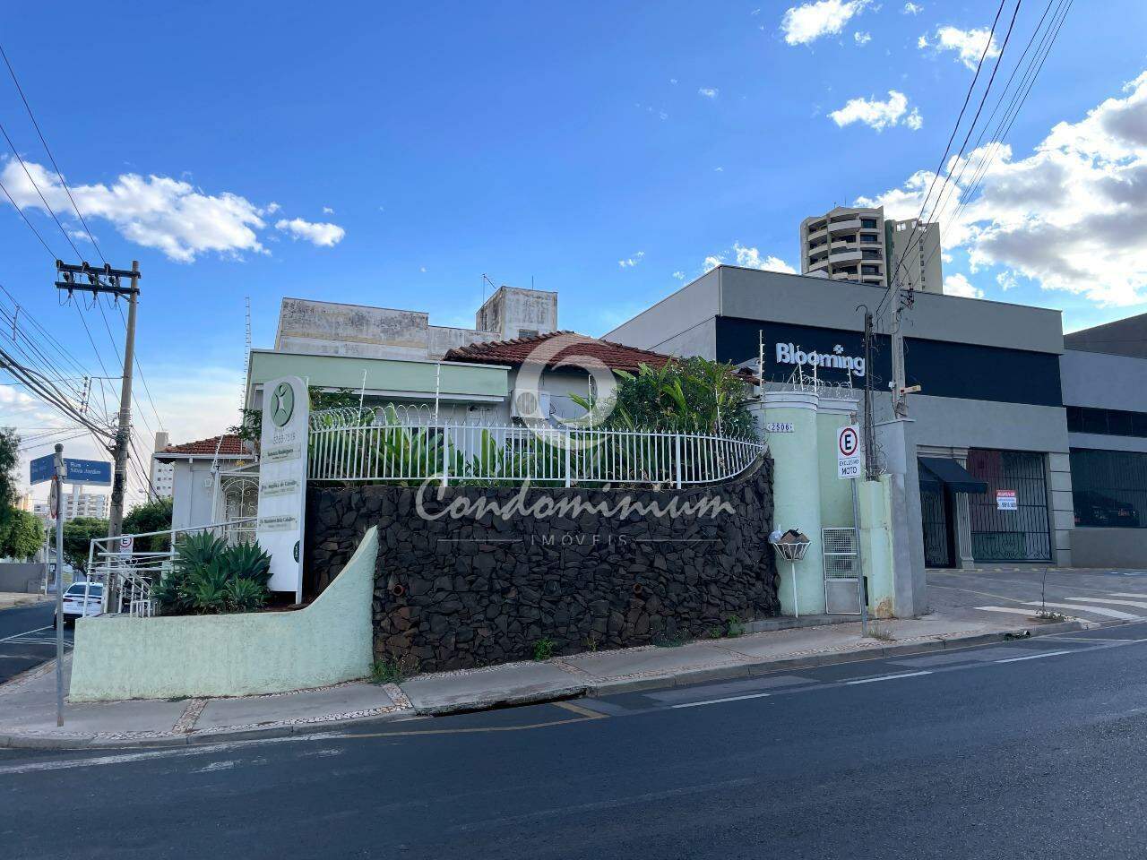 Imóvel Comercial  à venda, 199m² — foto 1 de 25