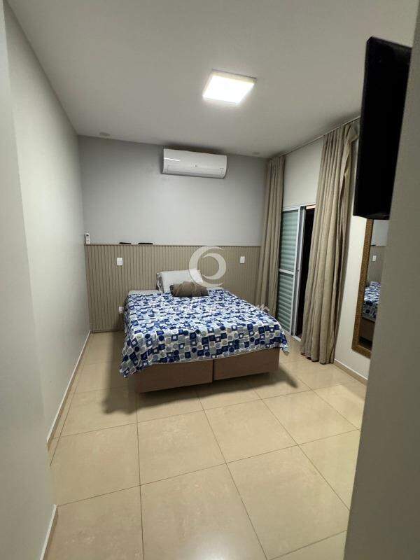 Casa de Condomínio com 3 quartos para aluguel, 158m² — foto 14 de 28