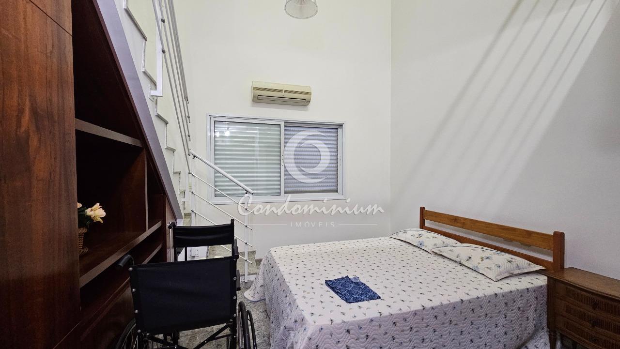 Casa de Condomínio com 3 quartos à venda, 350m² — foto 24 de 30