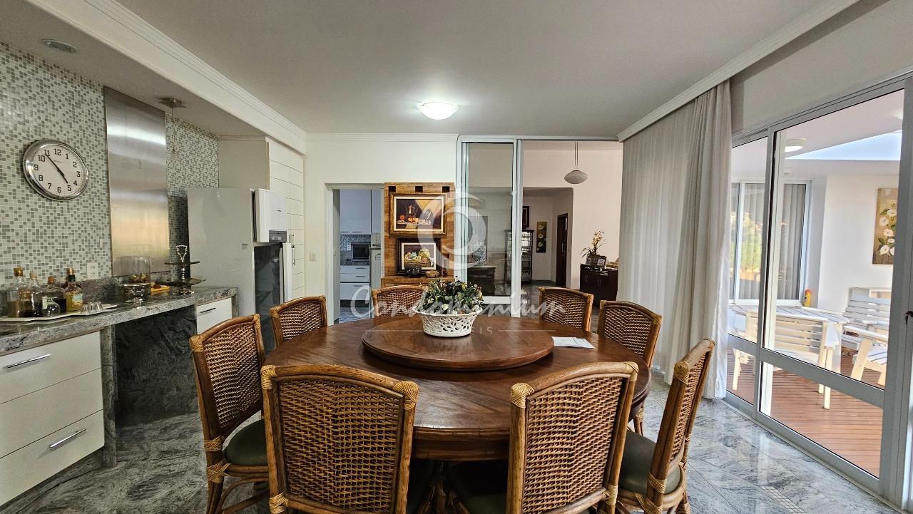 Casa de Condomínio com 3 quartos à venda, 350m² — foto 12 de 30