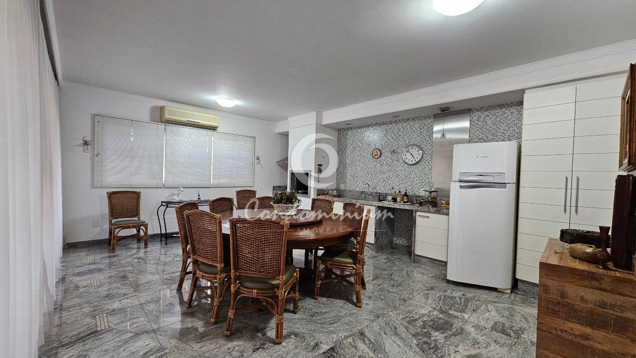 Casa de Condomínio com 3 quartos à venda, 350m² — foto 9 de 30