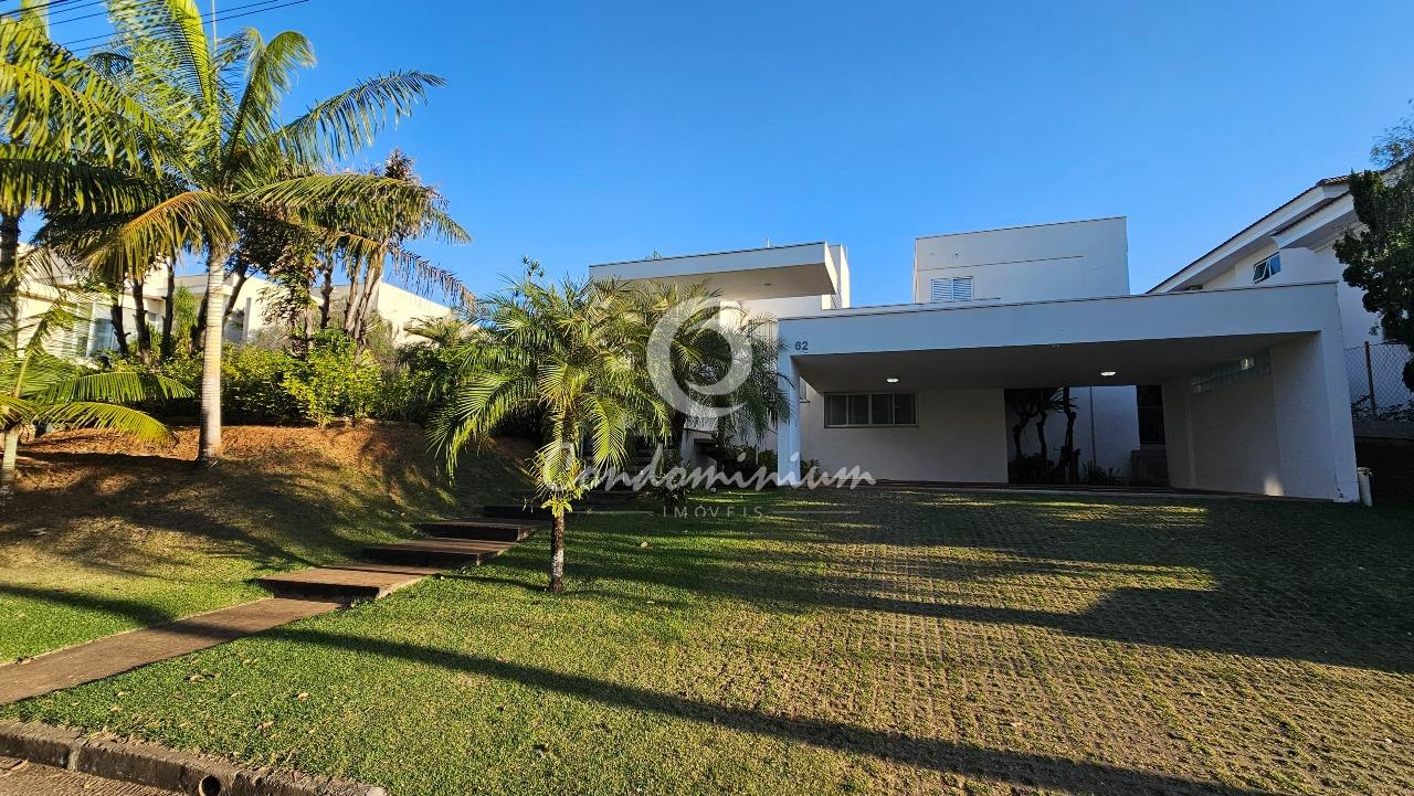 Casa de Condomínio com 3 quartos à venda, 350m² — foto 2 de 30