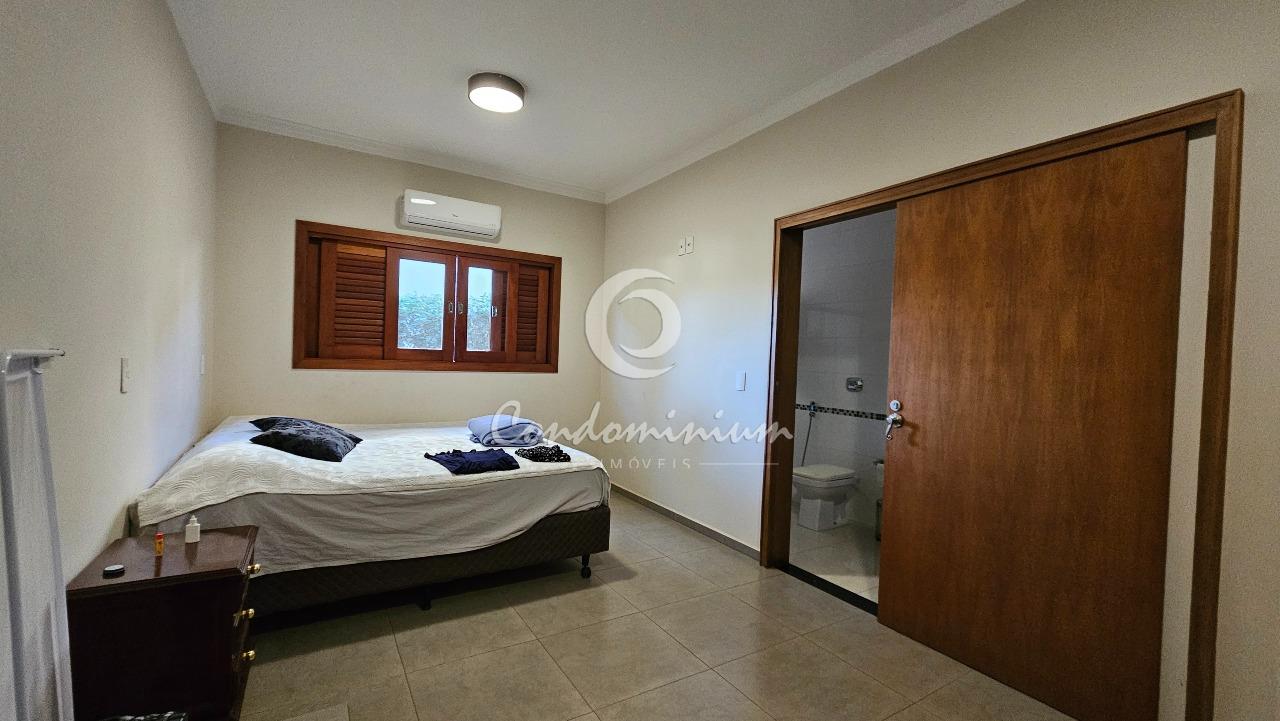 Casa de Condomínio com 4 quartos à venda, 380m² — foto 22 de 60