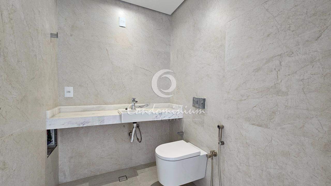 Apartamento com 3 quartos à venda, 343m² — foto 4 de 30