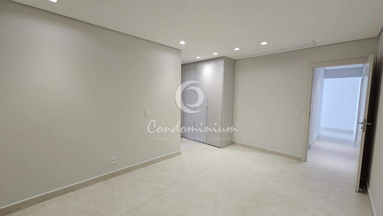 Apartamento com 3 quartos à venda, 343m² — foto 26 de 30