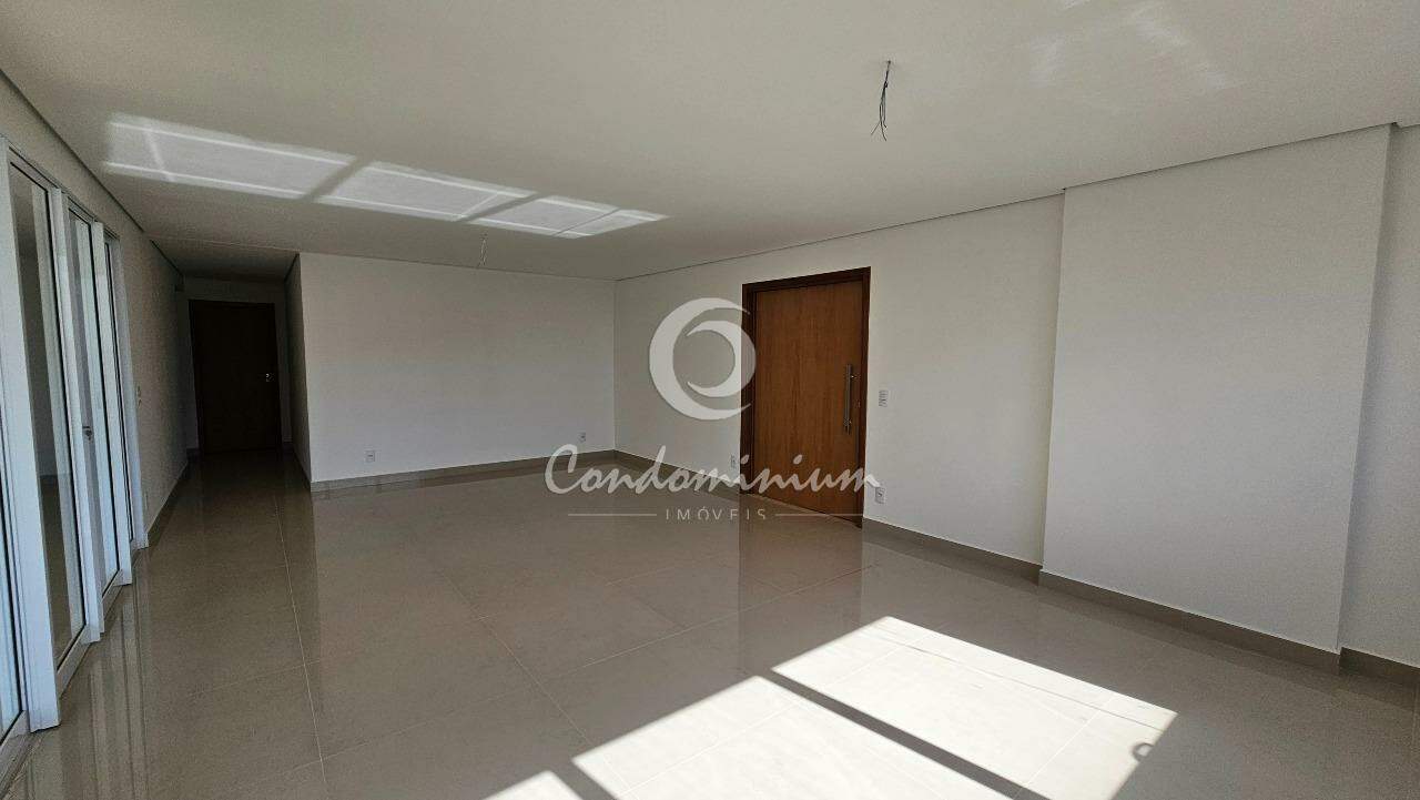 Apartamento com 3 quartos à venda, 285m² — foto 2 de 41