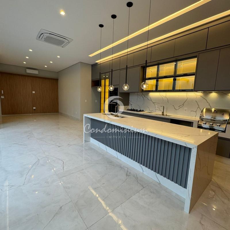 Casa de Condomínio com 4 quartos à venda, 273m² — foto 7 de 52