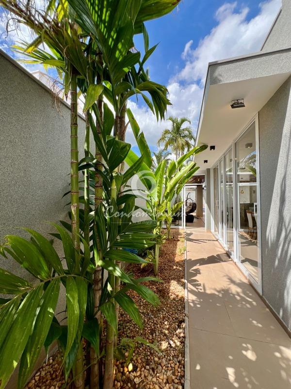 Casa de Condomínio com 3 quartos à venda, 374m² — foto 30 de 52