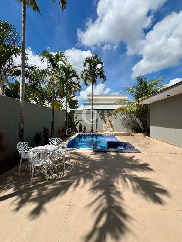 Casa de Condomínio com 3 quartos à venda, 374m² — foto 2 de 52