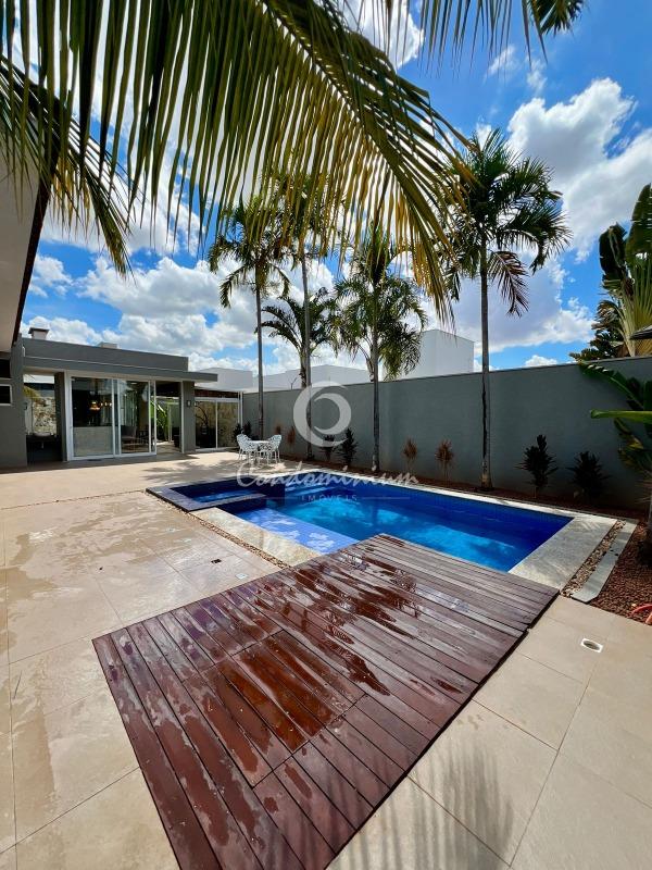 Casa de Condomínio com 3 quartos à venda, 374m² — foto 4 de 52