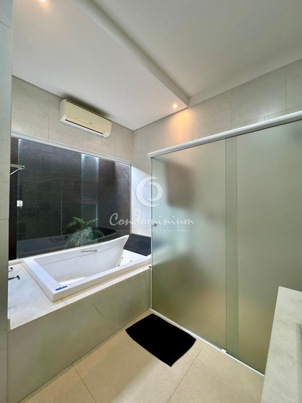 Casa de Condomínio com 3 quartos à venda, 374m² — foto 29 de 52