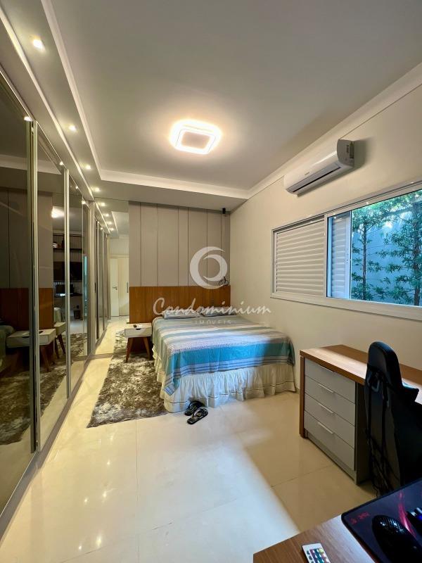 Casa de Condomínio com 3 quartos à venda, 374m² — foto 26 de 52