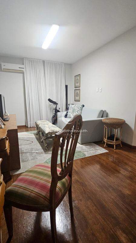 Apartamento com 3 quartos à venda, 343m² — foto 22 de 30