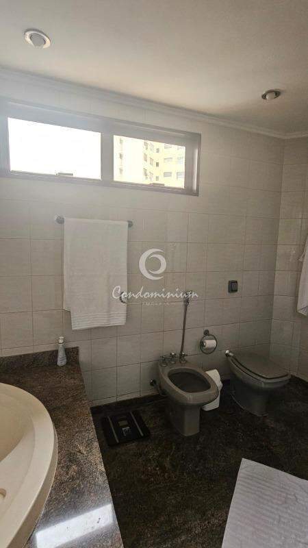 Apartamento com 3 quartos à venda, 343m² — foto 23 de 30