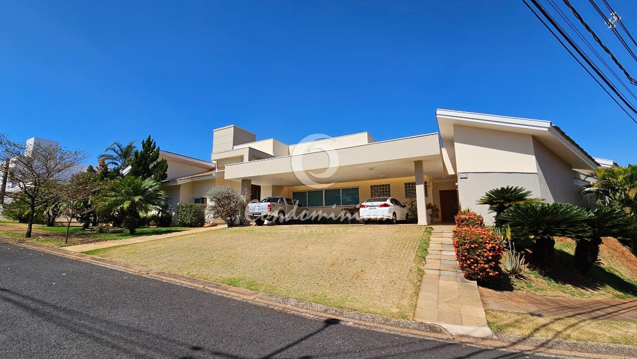 Casa de Condomínio com 4 quartos à venda, 459m² — foto 2 de 37