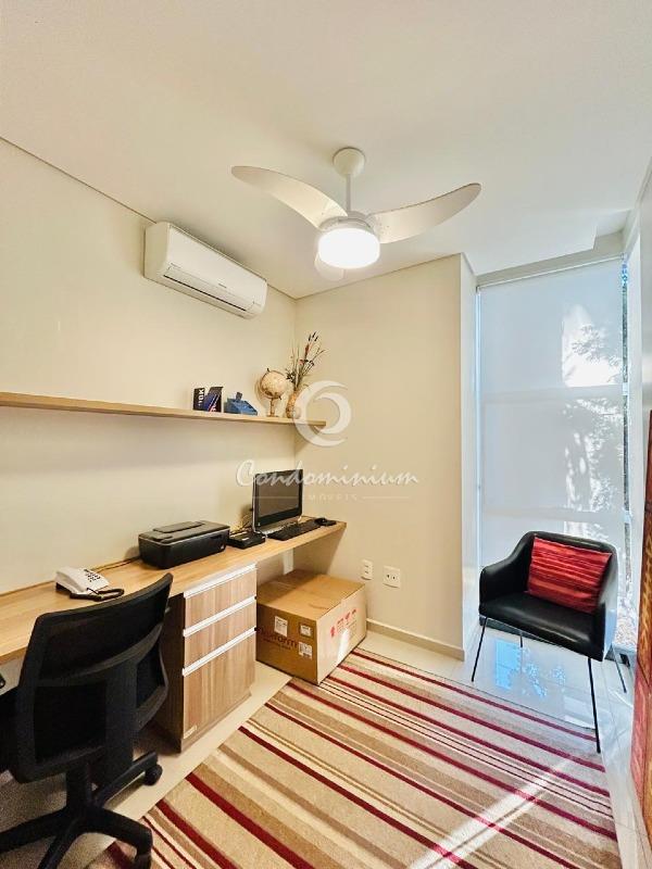 Casa de Condomínio com 3 quartos à venda, 217m² — foto 8 de 19