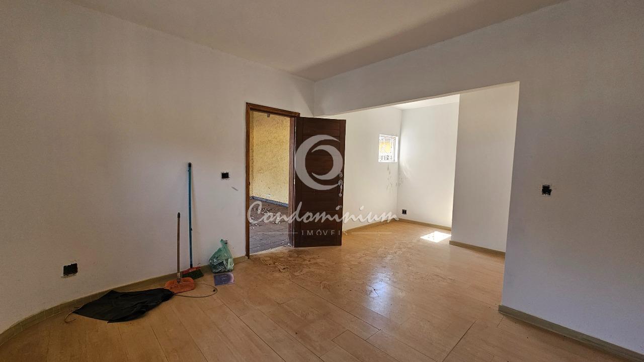 Casa com 3 quartos à venda, 170m² — foto 4 de 25