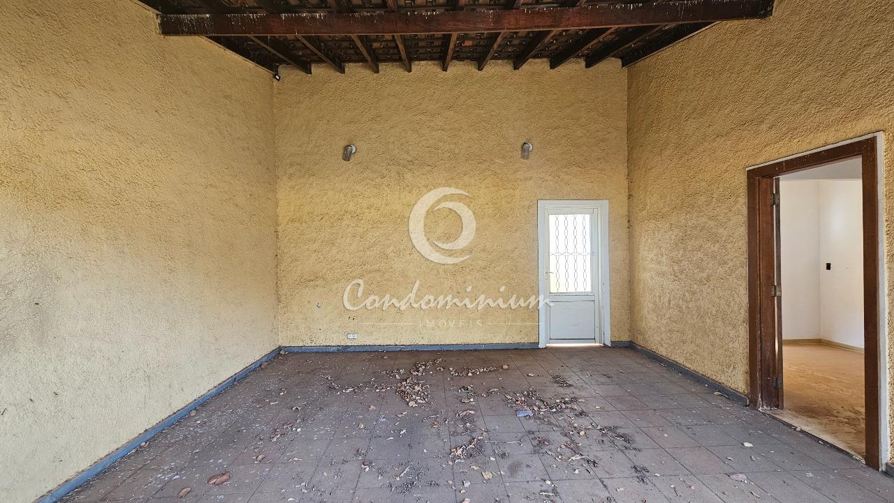 Casa com 3 quartos à venda, 170m² — foto 3 de 25