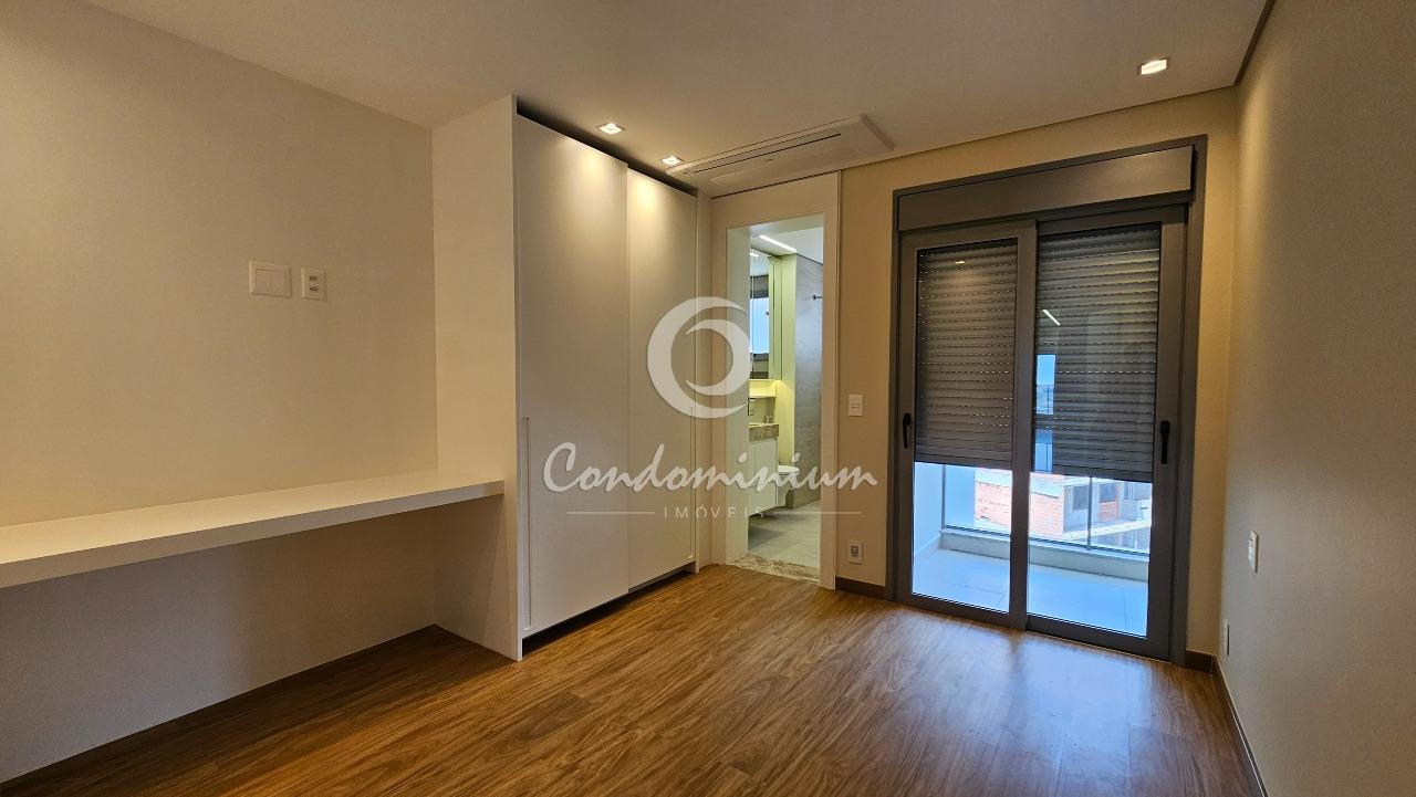 Apartamento com 3 quartos à venda, 256m² — foto 19 de 27