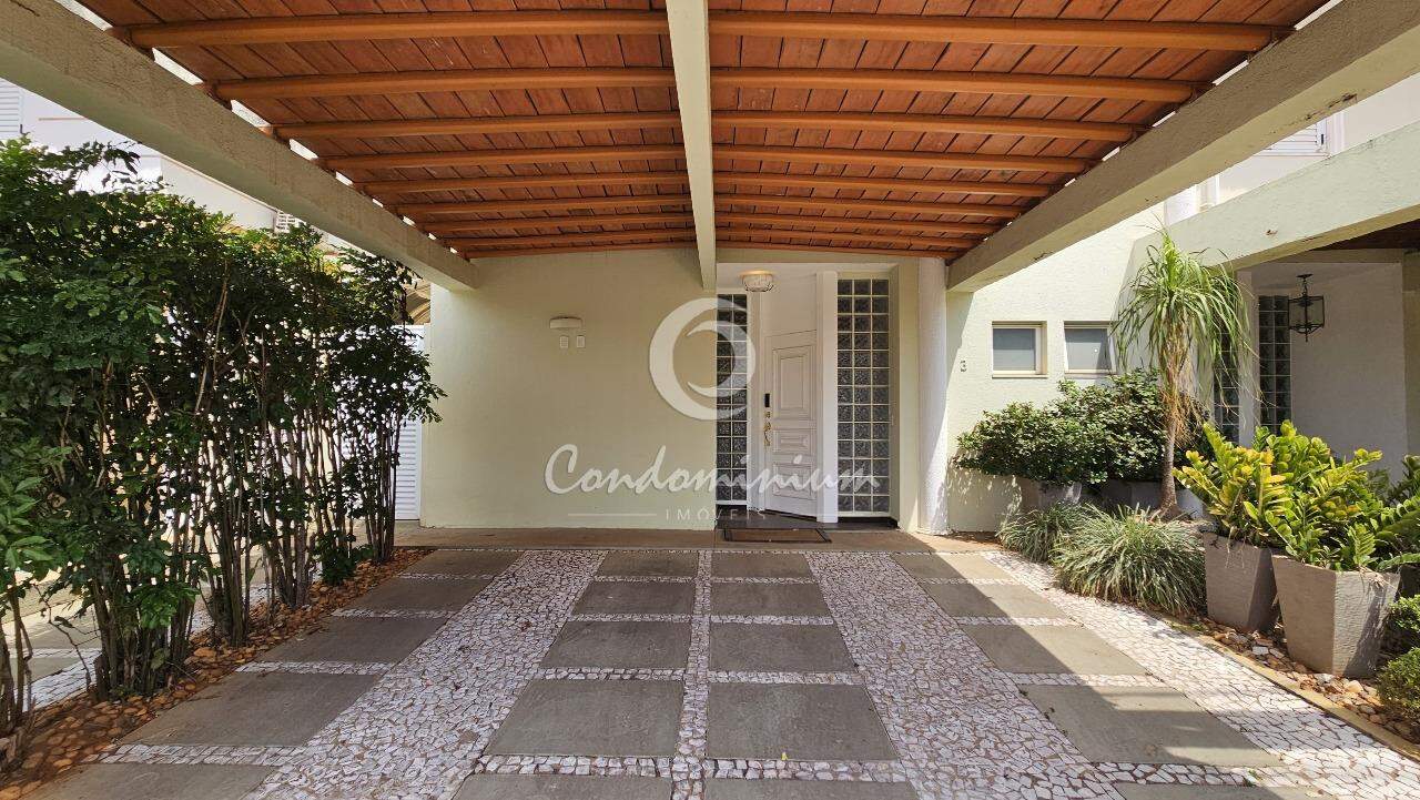 Casa de Condomínio com 3 quartos à venda, 167m² — foto 2 de 30