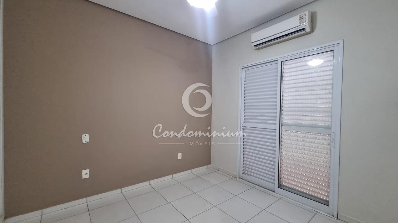 Casa de Condomínio com 3 quartos à venda, 223m² — foto 21 de 36