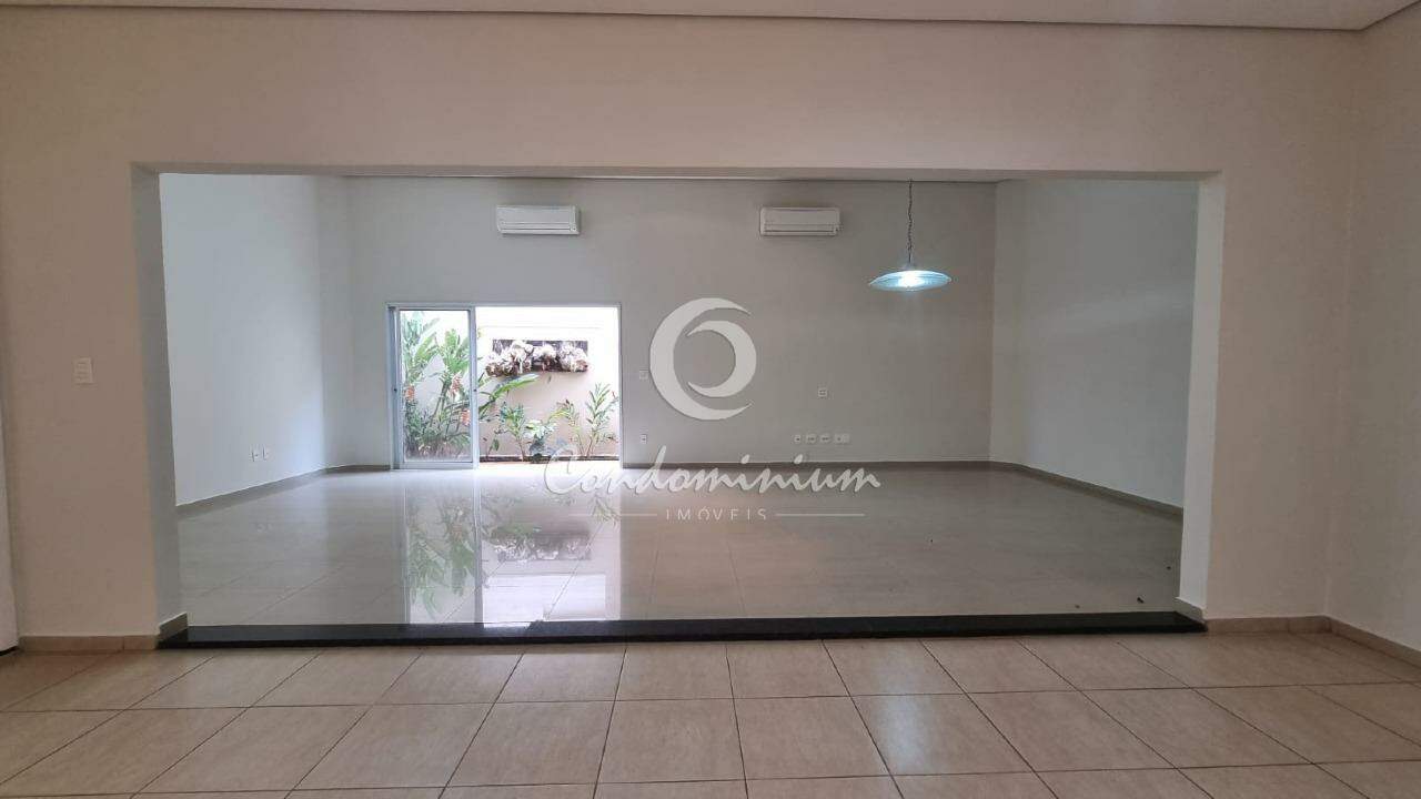 Casa de Condomínio com 3 quartos à venda, 223m² — foto 12 de 36
